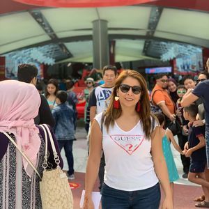 Meet your Posher, Yanira